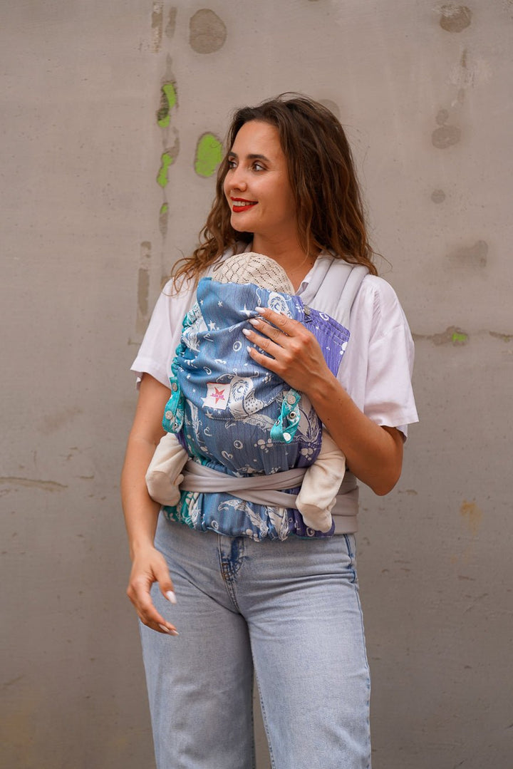 Baby Carrier TaiTai Milla Feathers - KOKADI