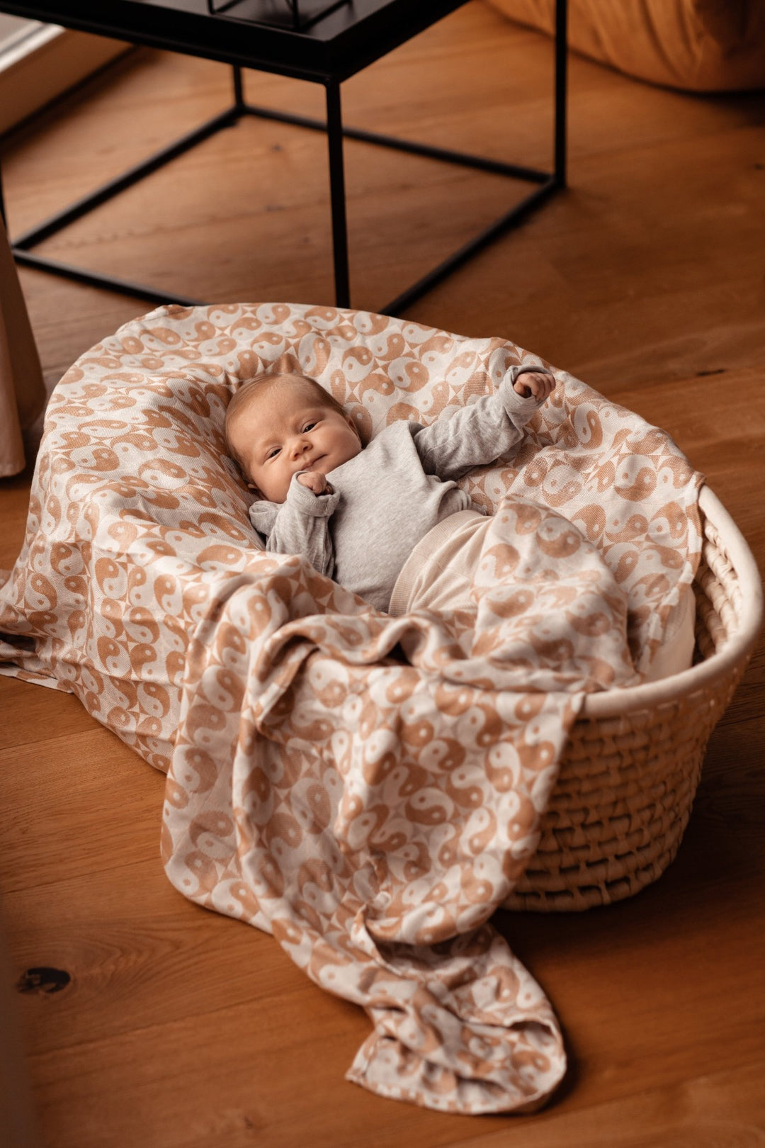 Cleo Loves Balance Snuggle Blanket - KOKADI