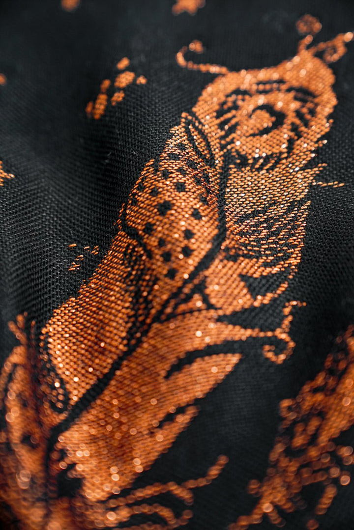 Florian Feathers Snuggle Blanket - KOKADI