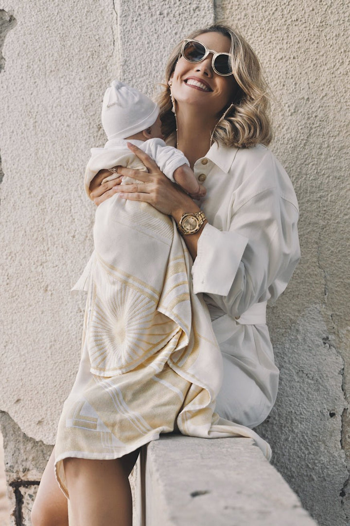 "Goldschatz" Snuggle Blanket by Fiona Erdmann - KOKADI