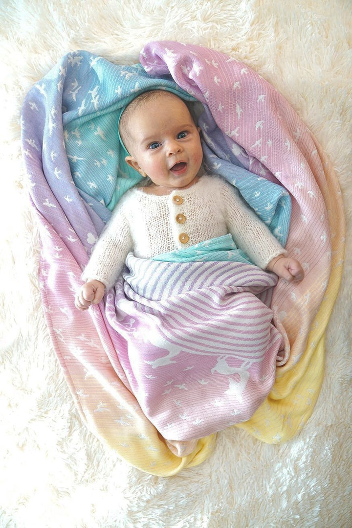 Marie in Wonderland Snuggle Blanket - KOKADI
