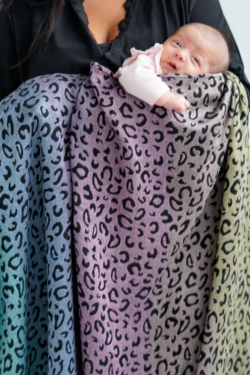 Vickyfari Snuggle Blanket - KOKADI