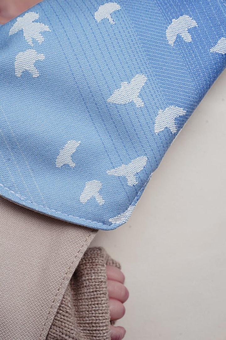 Max Shoulder Strap Protector in Wonderland - KOKADI